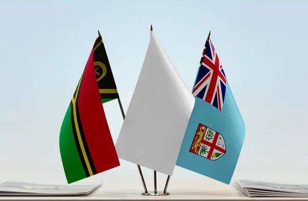 Vanuatu Fiji Vlaggen Standaard Met Papieren — Stockfoto