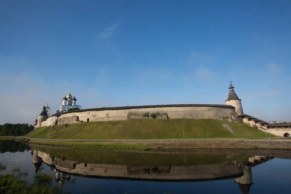 Pskov Kreml Pskov Oroszország 2018 Június Nézd Nyári Napos Időben — Stock Fotó