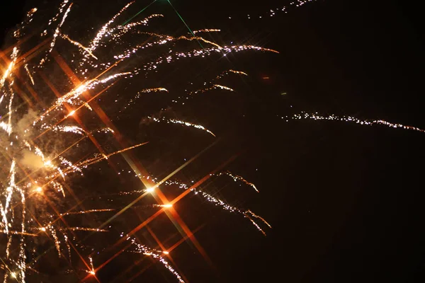 Fuegos Artificiales Explosión Luz Cielo Oscuro — Foto de Stock