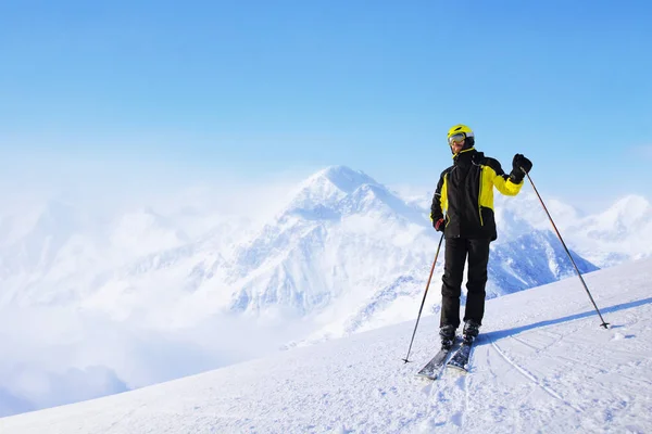 Skier Standing Alone Looking Panoramic View Alps Mountains — Stock Photo, Image