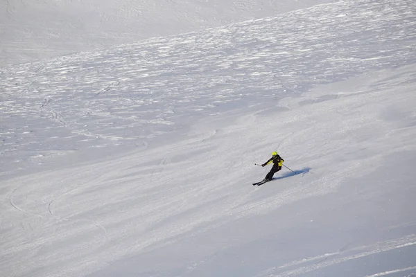 Skifahrer Beim Skifahren Hochgebirge Bolchoi Voudyavr Kirovsk Oblast Murmansk Russland — Stockfoto