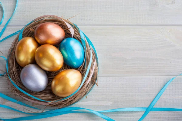 Decorated easter nest with eggs