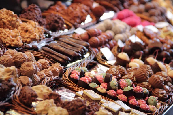 Söt Choklad Godis Marknad Konfektyr Boqueria Marknadsplats Barcelona Spanien Blandad — Stockfoto