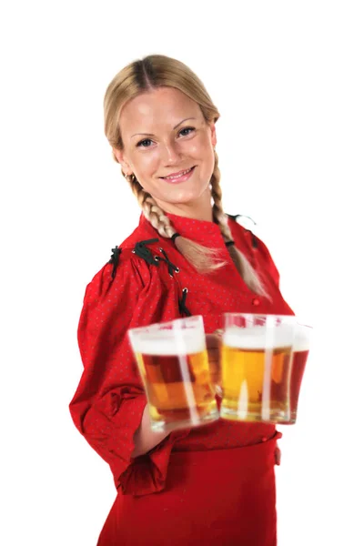 Hermosa Mujer Oktoberfest Sosteniendo Taza Cerveza Aislada Sobre Fondo Blanco — Foto de Stock