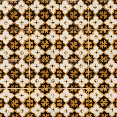 Kahverengi ve sarı geleneksel Portekizce fotoğrafı döşer