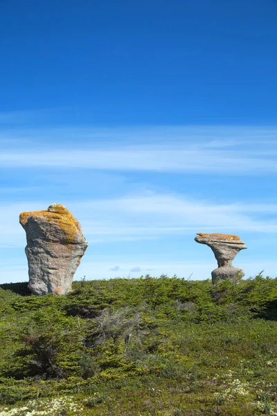 Monolithe Blå Himmel Grande Ile Mingan Skärgårdens Nationalpark Reserv Quebec — Stockfoto