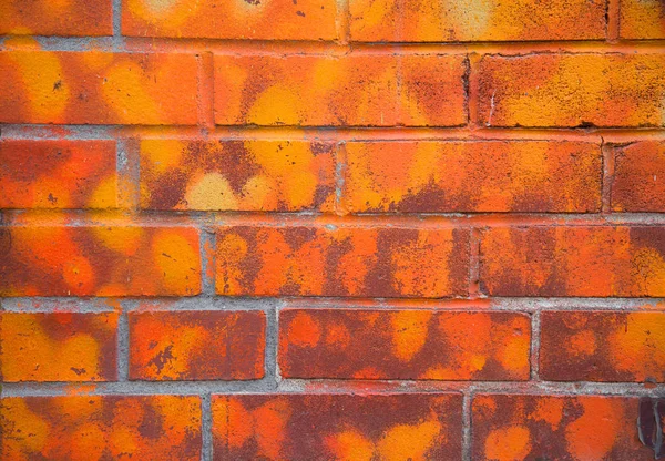 Cor tom laranja peint parede de tijolo — Fotografia de Stock