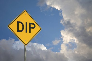 DIP işareti mavi gökyüzü ve bulut arka plan, yatay biçimi
