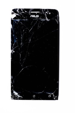 Smartphone ekran kırık ve lüzum-e doğru smartphone onarmak