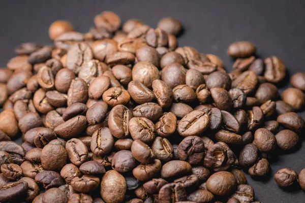 İn yakın kahve çekirdekleri arka plan vardır.