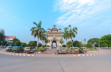 Güzel mimari Patuxay (zafer kapısı) Vientiane, Laos