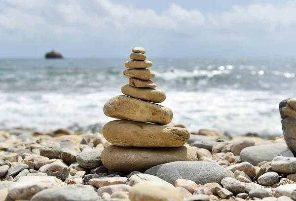 Una Torre Piedras Playa —  Fotos de Stock