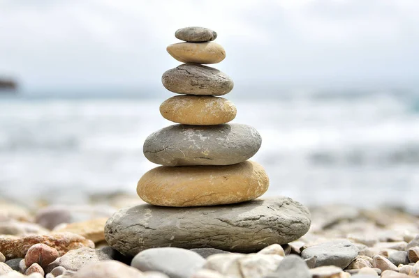 Una Torre Piedras Playa —  Fotos de Stock