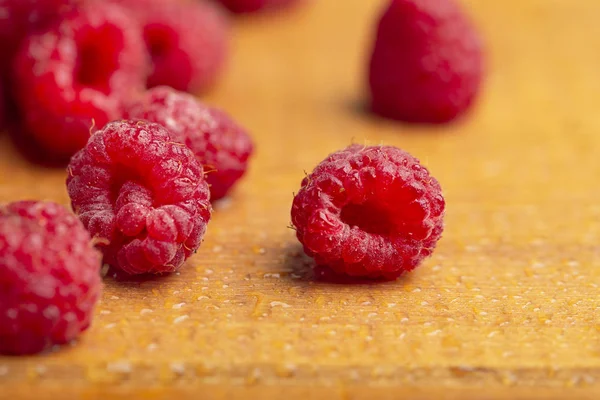 Raspberry Fresh Delicious Sweet Berry Crop Rustic Mint Fresh Wood — Stock Photo, Image