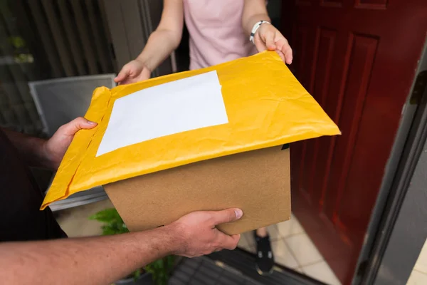 Krabice Poštovní Schránka Prahu Line Objednávka Koncepce Doručení Domů — Stock fotografie