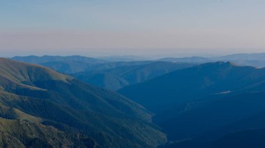  Gün batımı, Karpat Dağları'nda dağ manzarası, Fagaras, Romanya, açık hava