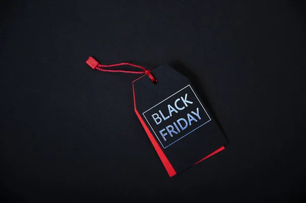 Black Friday Concept. Mock-up Tag sobre fondo oscuro — Foto de Stock