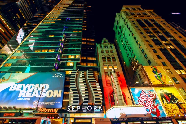 Nueva York Agosto 2012 Times Square Por Noche Multitud Personas — Foto de Stock