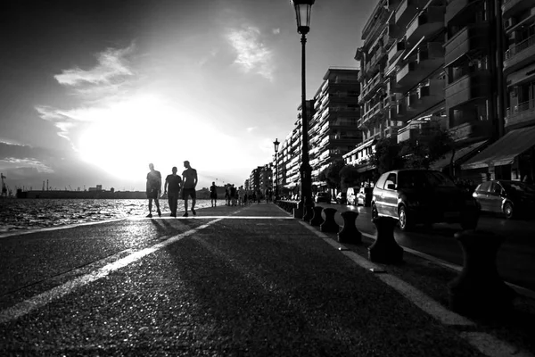 Thessaloniki Griechenland Juli 2018 Spaziergänger Der Promenade Der Stadt Mit — Stockfoto