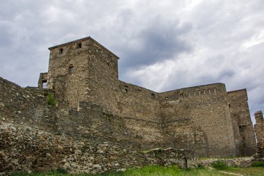 Eptapyrgio kale veya Heptapyrgion Fort Selanik Yunanistan akropolün kuzeydoğu köşesinde yer alan bir Bizans kaledir. Eptapyrgio üst şehrin müstahkem duvar