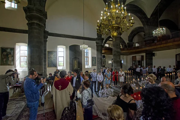 Giumri Armenia Października 2018 Ormiański Tradycyjny Ślub Yot Verk Kościoła — Zdjęcie stockowe