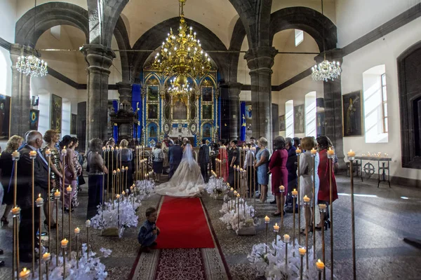 Гюмри Армения Октября 2018 Года Армянская Традиционная Свадебная Церемония Церкви — стоковое фото