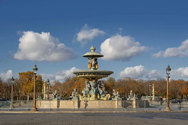 Fontaine Place Concorde Fontaine Des Mers Onder Blauwe Bewolkte Hemel — Stockfoto