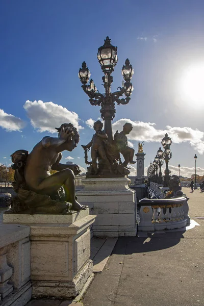 Vackra Bronsskulpturer Och Vintage Lampa Alexander Iii Bron Över Seine — Stockfoto