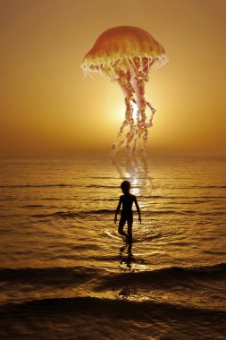 Gün batımında denizde erkek silueti ve ufkun üstündeki bir gökyüzünde büyük denizanası ile gerçeküstü sahne. Kirlilik ve küresel ısınma tehlikesi kavramı