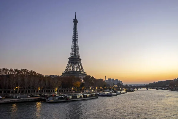 Zonsondergang Eiffel Toren Seine Parijs Frankrijk Architectuur Bezienswaardigheden Van Parijs — Stockfoto