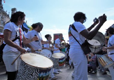 İklim - İklim için için yürüyüş. Ekolojik gösteri. Paris Fransa Cumartesi, 08 Eylül 2018.