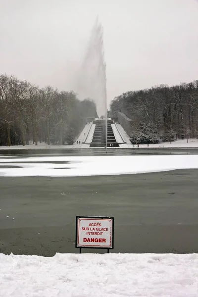 Kar Altında Paris Yakınlarında Park Buz Tehlike Fransa — Stok fotoğraf