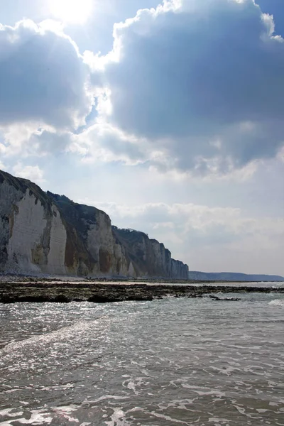 Dieppe Playa Bajo Cielo Amenazante Seine Maritime France —  Fotos de Stock