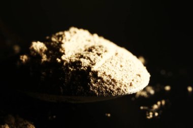 Kakao tozu yakın plan çekimde..