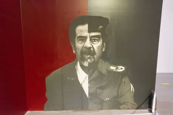 Teherán Irán Mayo 2018 Saddam Hussein Exhibe Museo Santa Defensa — Foto de Stock