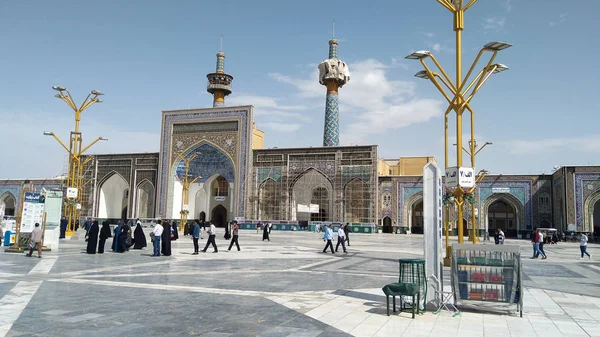 Meşhed, Iran, 13 Mayıs 2018: en kutsal kentin İran - Mashhad dimension Haram maşık ve Imam rıza Tapınak, dünyanın en büyük Camisi.
