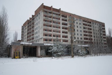Pripyat, Ukrayna 'da terk edilmiş bir bina