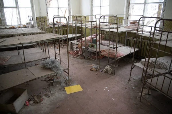 체르노빌에서 버려진된 유치원의 인테리어 — 스톡 사진