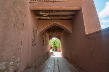 İran 'ın orta kesimindeki Abyaneh dağ köyü. UNESCO dünya mirası sahası