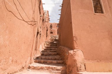 İran 'ın orta kesimindeki Abyaneh dağ köyü. UNESCO dünya mirası sahası