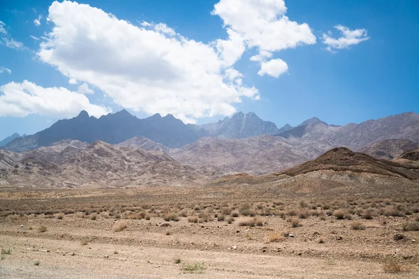 Natanz şehir yakınındaki İran'ın dağ