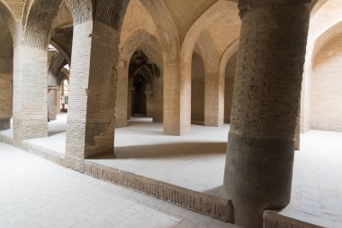 İsfahan, İran, 1 Mayıs 2018: İsfahan'Daki Cemeh Camii (Cuma Camii), İran'da halen ayakta olan en eski camilerden biri
