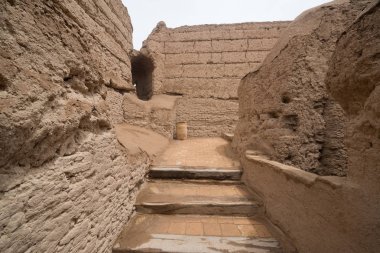 Kirman Eyaleti, Iran eski adobe kalede Rayen Castle (Arg-e Rayen Farsça) olduğunu.