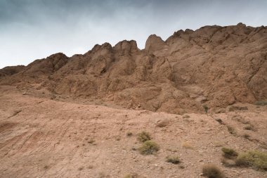 Muhteşem Dasht-e Lut çöller, ünlü için onun kaya oluşumları Kerman İran, dünyada hotest yerlerinden city yakınındaki Kaluts veya Kalouts olarak