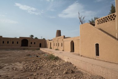 Kirman Eyaleti, Iran eski adobe kalede Rayen Castle (Arg-e Rayen Farsça) olduğunu.
