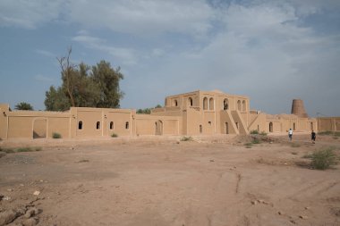 Kirman Eyaleti, Iran eski adobe kalede Rayen Castle (Arg-e Rayen Farsça) olduğunu.