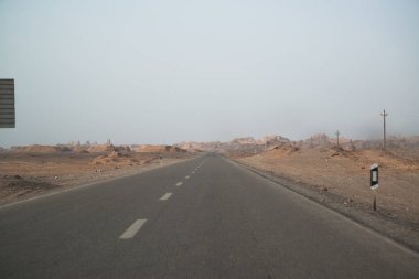 Muhteşem Dasht-e Lut çöller, ünlü için onun kaya oluşumları Kerman İran, dünyada hotest yerlerinden city yakınındaki Kaluts veya Kalouts olarak