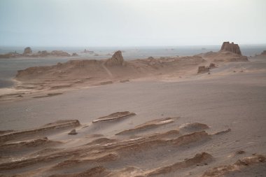 Muhteşem Dasht-e Lut çöller, ünlü için onun kaya oluşumları Kerman İran, dünyada hotest yerlerinden city yakınındaki Kaluts veya Kalouts olarak