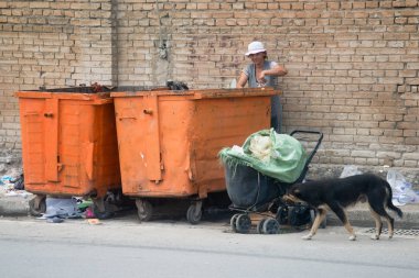 Prishtina, Kosova, 18 Mart 2017: Priştina şehir merkezine bakış