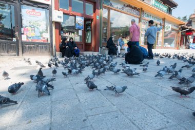Saraybosna, Bosna-Hersek, yaklaşık Temmuz 2016: Yaz sezonunda Saraybosna'nın eski kenti